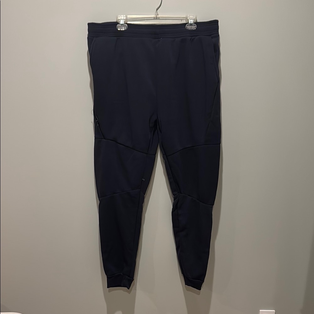 Black Tapered Sweatpants with Elastic Cuffs